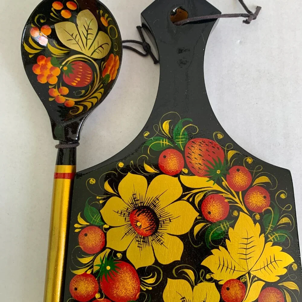 Wooden cutting board Russian long-handled spoon folk style painting Khokhloma
